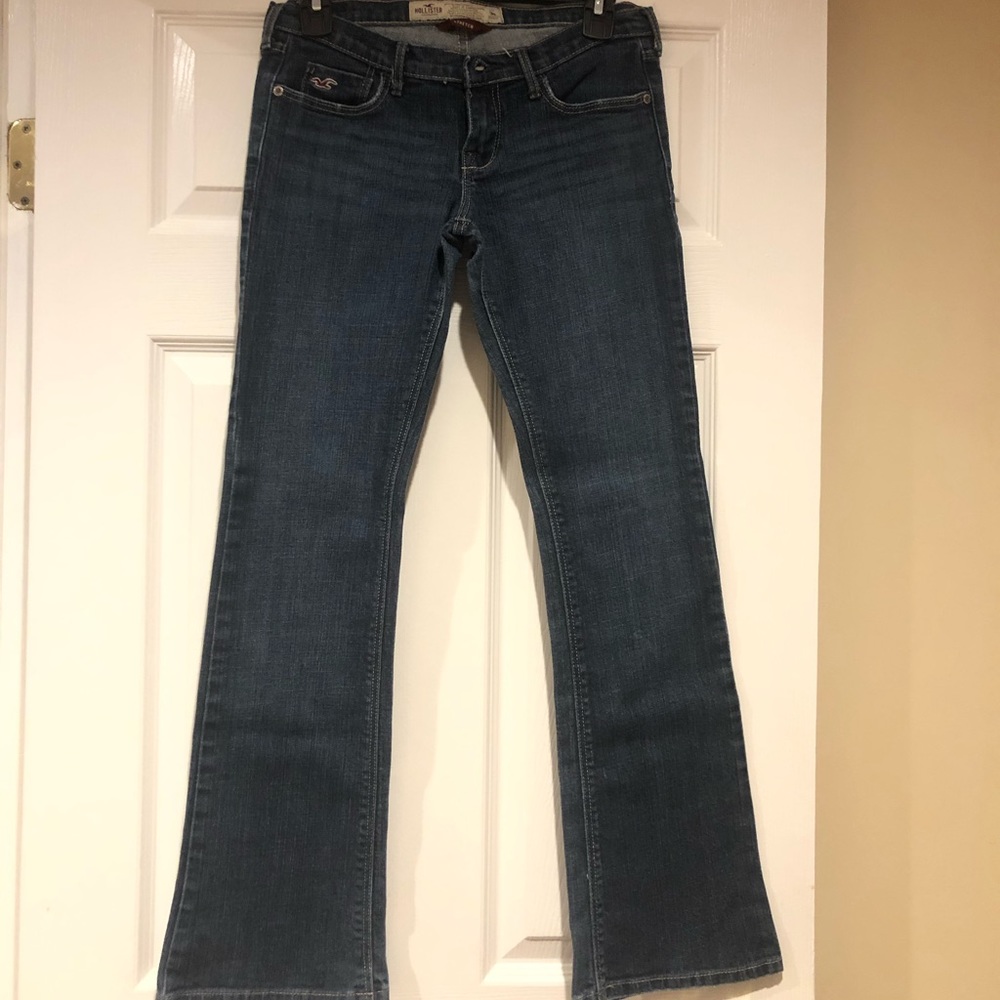 Hollister Size 3S Boot Cut Jeans